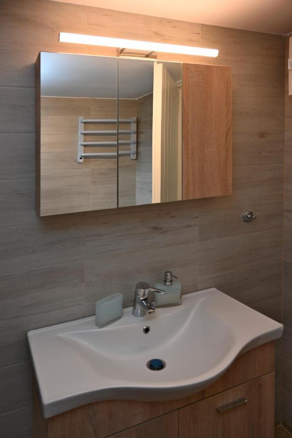Tinos Deluxe Home Екстер'єр фото