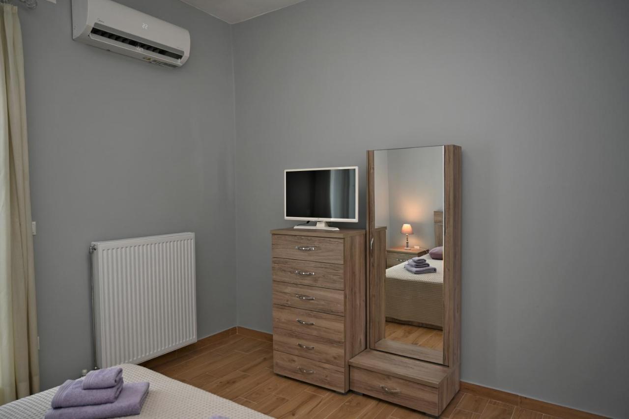 Tinos Deluxe Home Екстер'єр фото